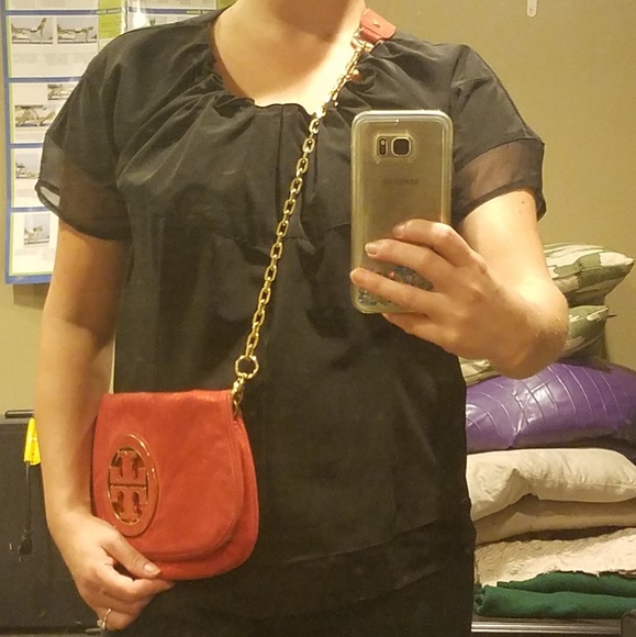 💰SOLD💰 Metallic Red Tory Burch Amanda bag - Picture 6 of 7